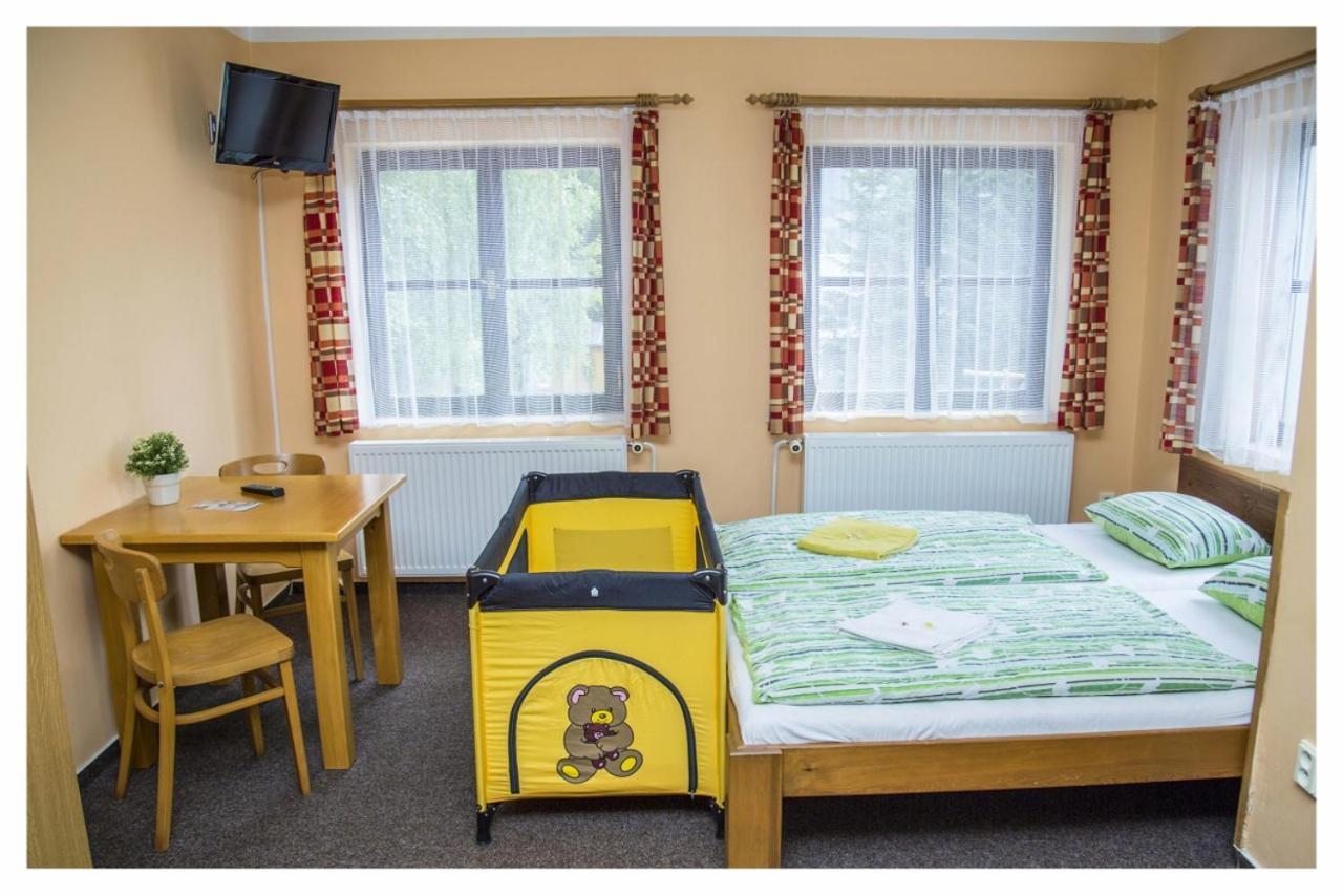 U Bernardyna Hotel Harrachov Kültér fotó